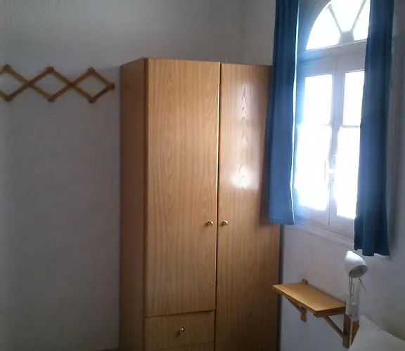 Apaggio شقة كاتابولا